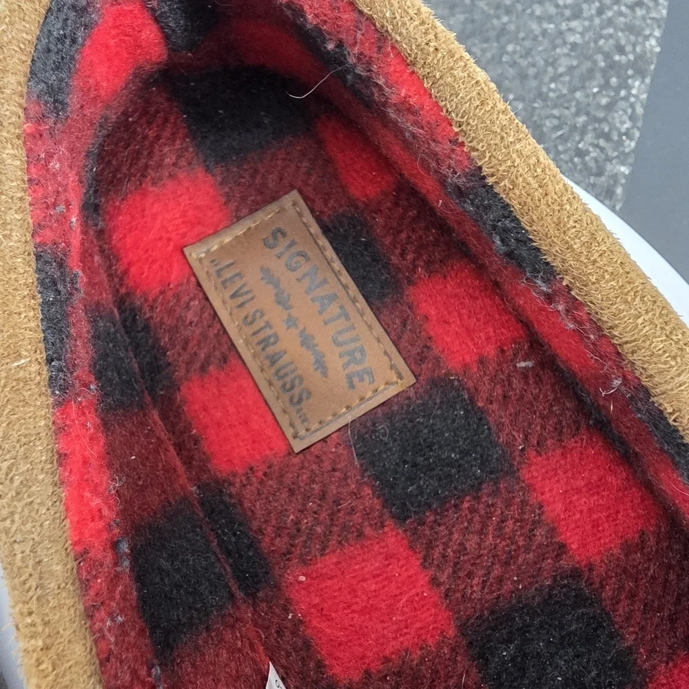 Levi Strauss Men’s Moccasin Slippers Size 7-8 Shoes Tan Suede Buffalo Plaid